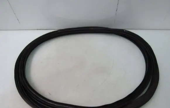 KIA Xceed Trunk rubber seal (body) 22R