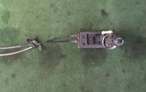 Mini One - Cooper Coupe R56 Gear shifter/selector 2753170