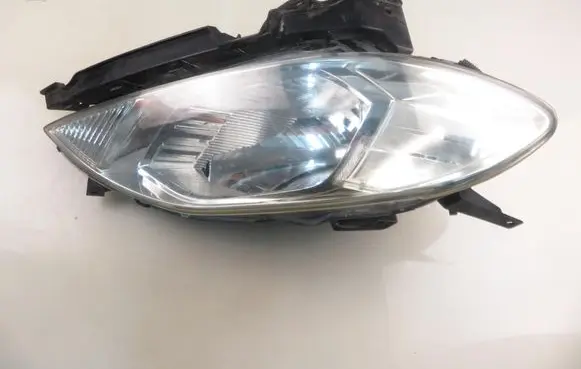 Honda FR-V Headlight/headlamp