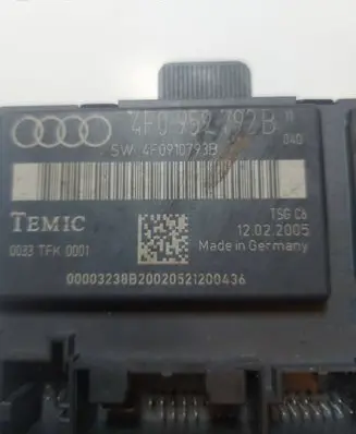 Audi A6 S6 C6 4F Door control unit/module 4F0959792B