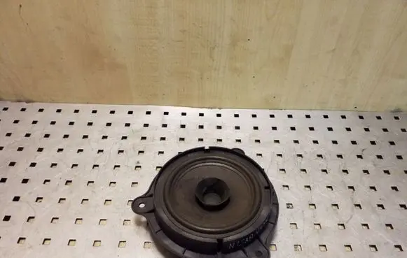 Nissan Note (E11) Rear door speaker 28156AV700 7606500454
