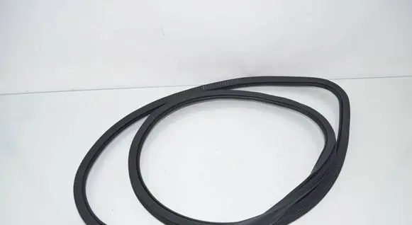 BMW 5 G30 G31 G38 Front door rubber seal 7468731 51727468731