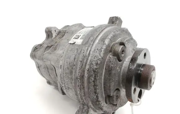 BMW 5 E60 E61 Power steering pump LH2114537
