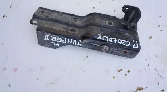 Radiator mount bracket