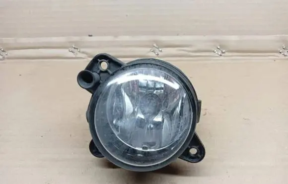 Volkswagen Crafter Front fog light