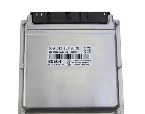 Mercedes-Benz Sprinter W901 W902 W903 W904 Engine control unit/module A6111530691 0281011742