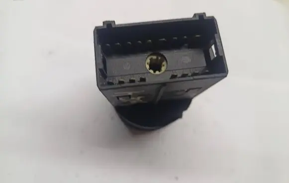 Volkswagen Golf IV Light switch 1C0941531 C1T3579