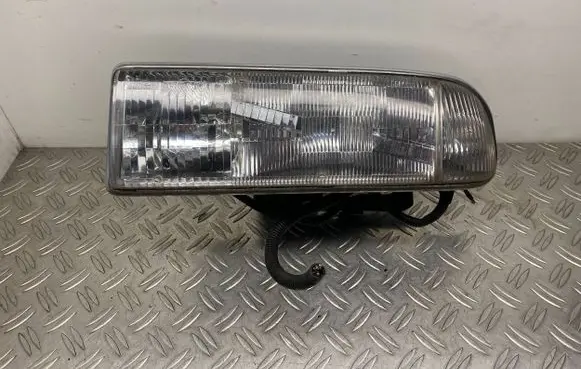 Chevrolet Blazer Headlight/headlamp 