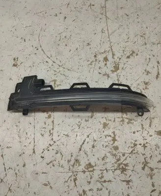 BMW X5 F15 Mirror indicator light 7291217