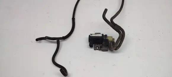 Renault Clio IV Turbo solenoid valve 701814120 70181405
