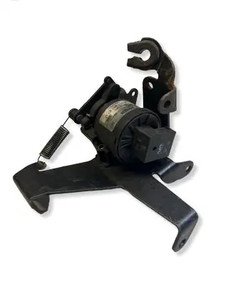 Mercedes-Benz E W210 Accelerator throttle pedal 0205001303 66907651 A0115428717