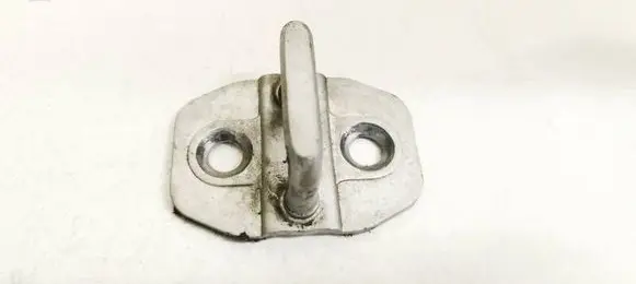 Mercedes-Benz C AMG W204 Front door lock loop/hook striker 
