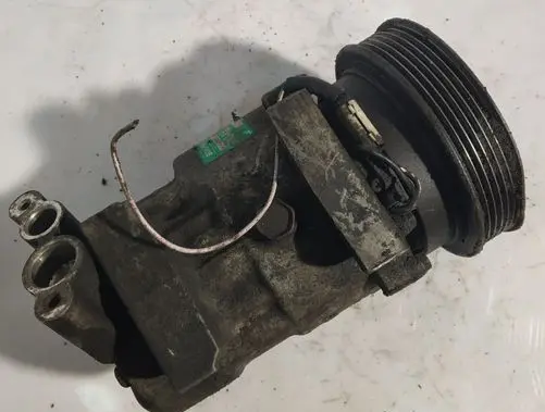 Renault Clio II Air conditioning (A/C) compressor (pump) 770027380