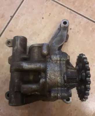 BMW 3 E36 Oil pump 1730070