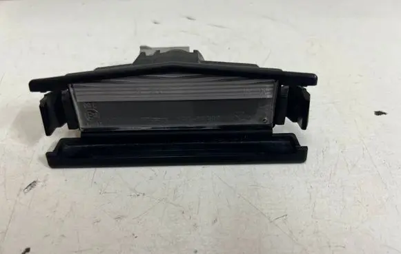 Mazda 2 Number plate light 13018368