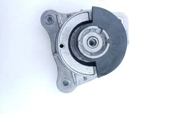 Mercedes-Benz V Class W447 Engine mount bracket A4472410213