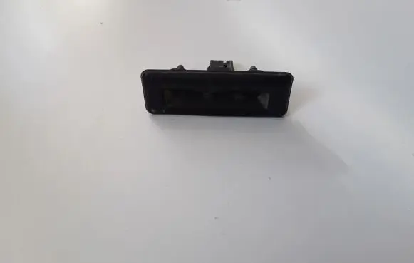 Skoda Yeti (5L) Tailgate opening switch 5J0827566