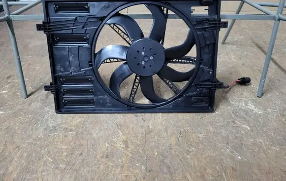 Volkswagen Polo VI Electric radiator cooling fan 2Q0959455H