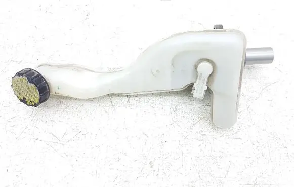 Ford Edge II Brake fluid reservoir GCV9A2K478 GCV9A2K4782 26415600294