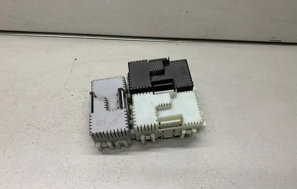 Ford Galaxy Fuse module 6G9T14K131BA