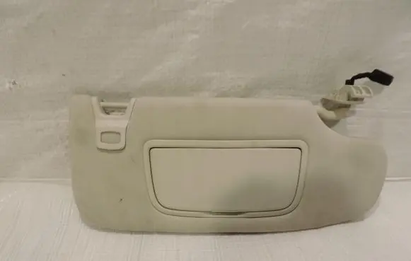 Sun visor