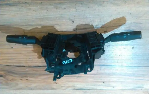 Mazda 3 I Wiper turn signal indicator stalk/switch 17d682