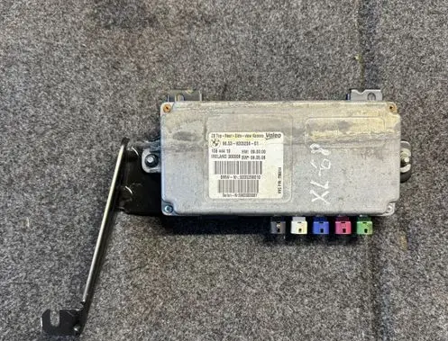 BMW 7 F01 F02 F03 F04 Camera control unit module 9205258010 10844410 5863300908Y