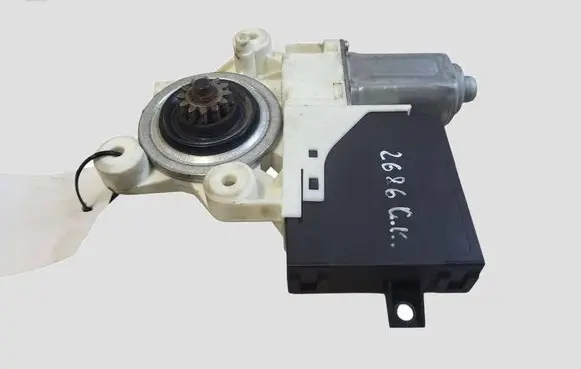 Volvo S40 Rear door window regulator motor 30724755 992753107