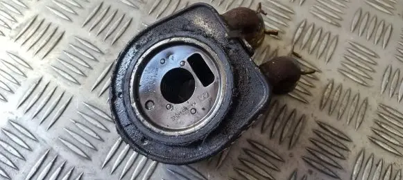 Engine oil radiator