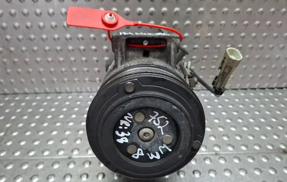 Opel Astra H Air conditioning (A/C) compressor (pump) S27639388 13124752