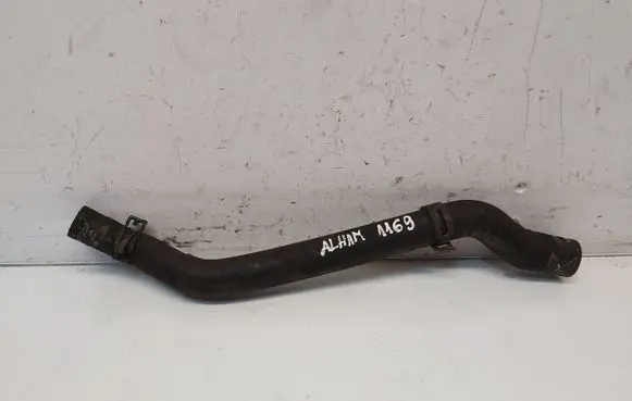 Seat Alhambra (Mk2) Engine coolant pipe/hose 5Q0122101