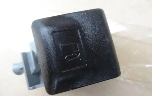 Toyota Hilux VIII Fuel tank opening switch XXXXXXX