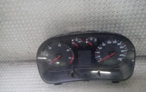 Volkswagen Golf IV Speedometer (instrument cluster) 1J0920805E