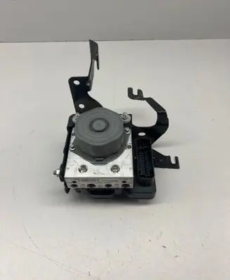 Renault Captur ABS Pump 476601842R