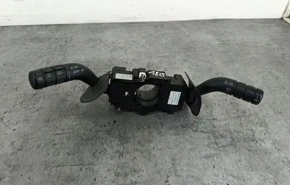 Volkswagen Fox Wiper turn signal indicator stalk/switch 