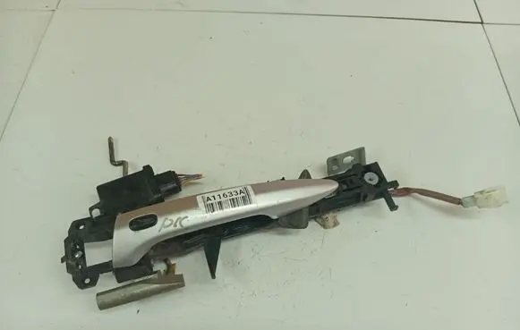 Lexus IS 220D-250-350 Front door exterior handle