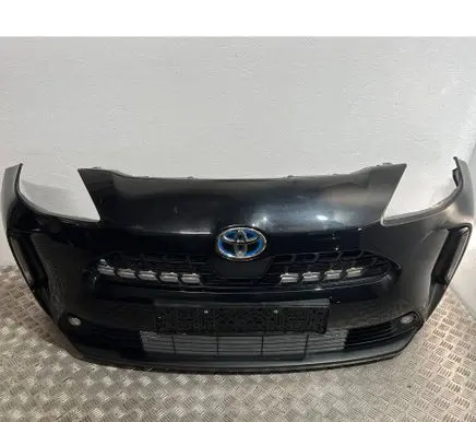 Toyota Yaris Cross Front windscreen/windshield window 