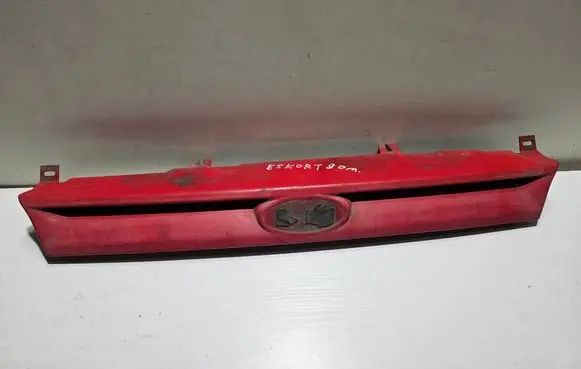 Ford Escort Front grill 91AG8A133ABW
