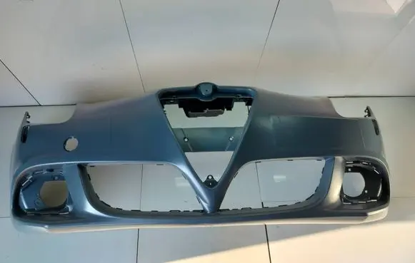 Alfa Romeo Giulietta Front bumper 156085887