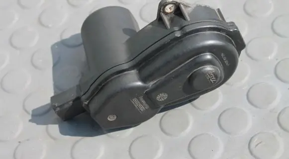 Honda HR-V Rear brake caliper 32353351ZACISK