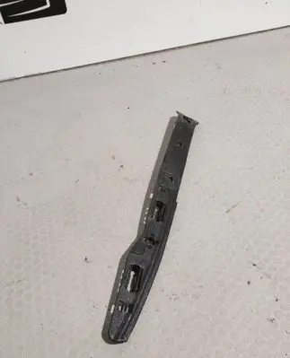 Volkswagen Transporter - Caravelle T5 Front bumper mounting bracket 7H0807184A