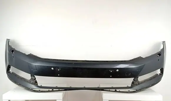 Volkswagen PASSAT B8 Front bumper 3G0807217K 3G0807221A