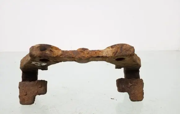 Renault Laguna II Brake caliper pad carrier rear 