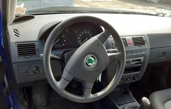 Skoda Fabia Mk1 (6Y) Steering wheel