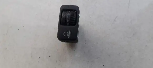 Toyota Avensis Verso Headlight level height control switch