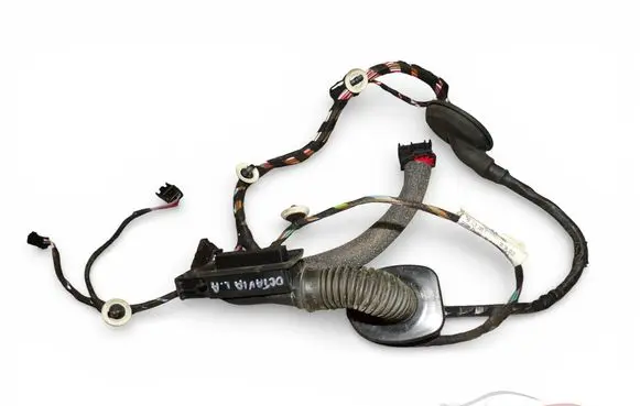 Skoda Octavia Mk3 (5E) Rear door wiring loom 5E0971694C 4L0971841