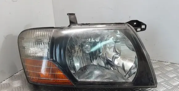 Mitsubishi Pajero Headlight/headlamp 10087419