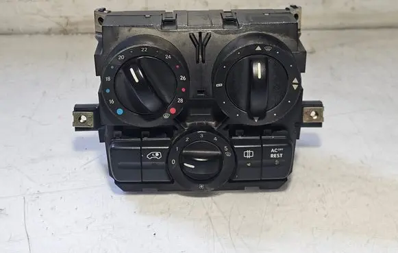 Mercedes-Benz Vito Viano W639 Climate control unit A6394461328KZ A6394450605KZ