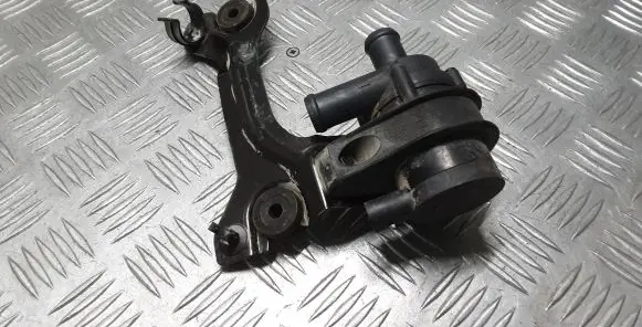 Volvo V40 Electric auxiliary coolant/water pump 30950000