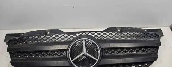 Mercedes-Benz Sprinter W906 Front bumper upper radiator grill A90688002 A90688003